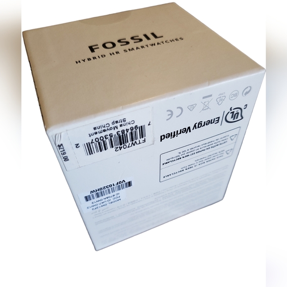 FOSSIL SMARTWATCH - Picture 3 of 3